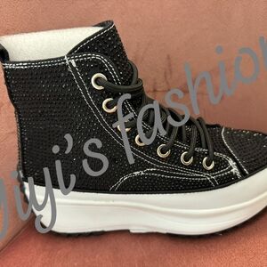 SHOES SIZE 35 AND 41